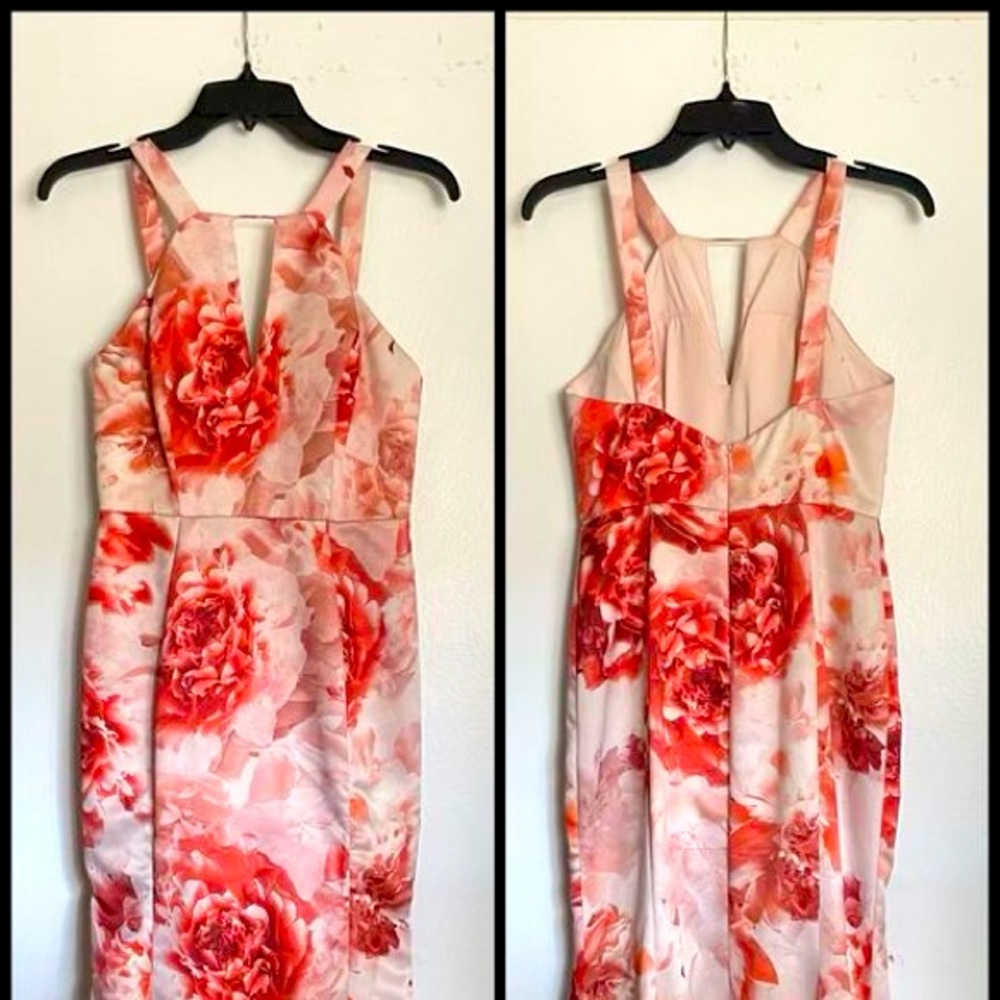 Adrianna Papell - Halter Evening Gown